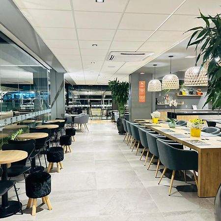 Hotel 10 Сорисо Екстериор снимка